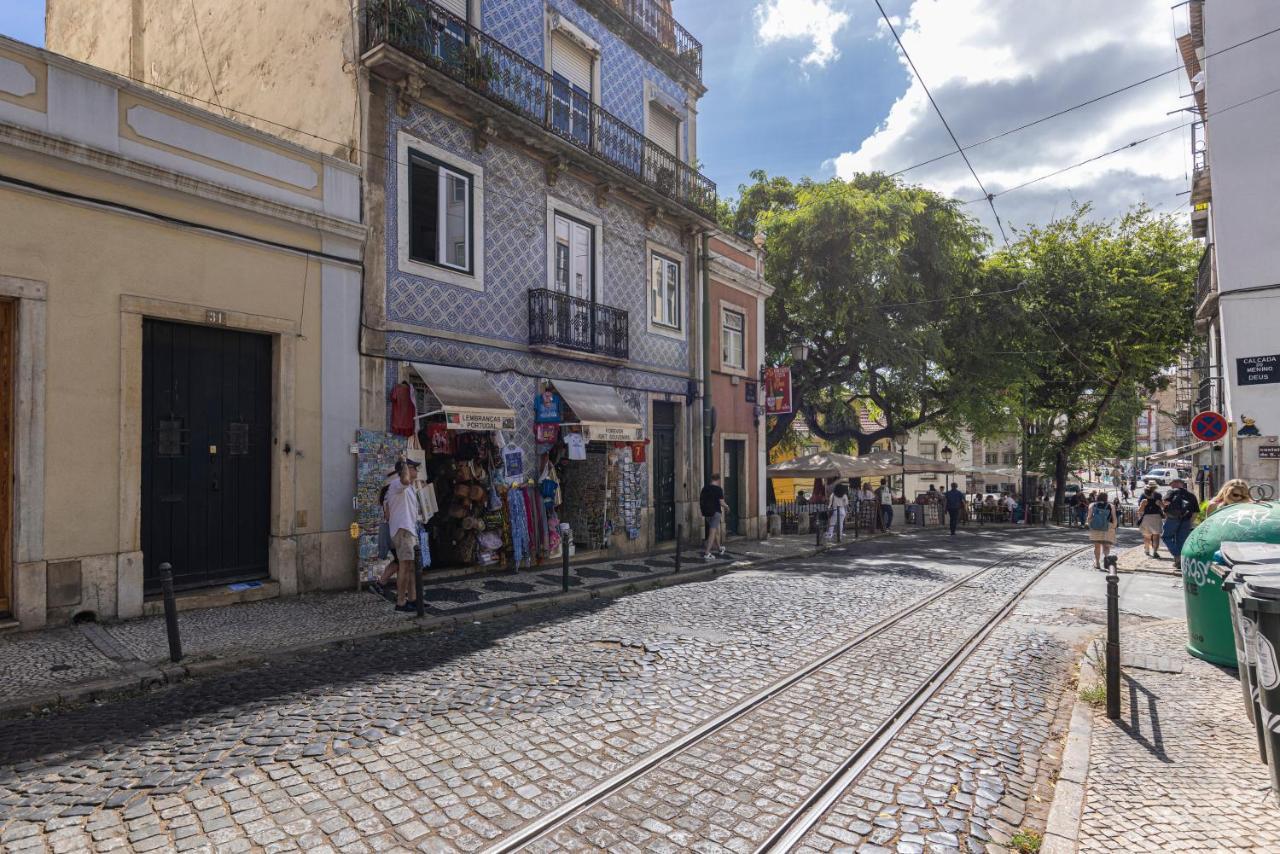 Alfama 2Bdr Duplex Apartment W/ Balcony By Lovelystay Lisboa Exterior foto