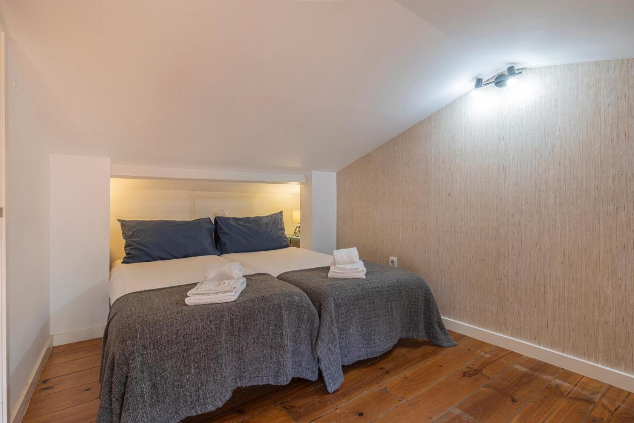 Alfama 2Bdr Duplex Apartment W/ Balcony By Lovelystay Lisboa Exterior foto