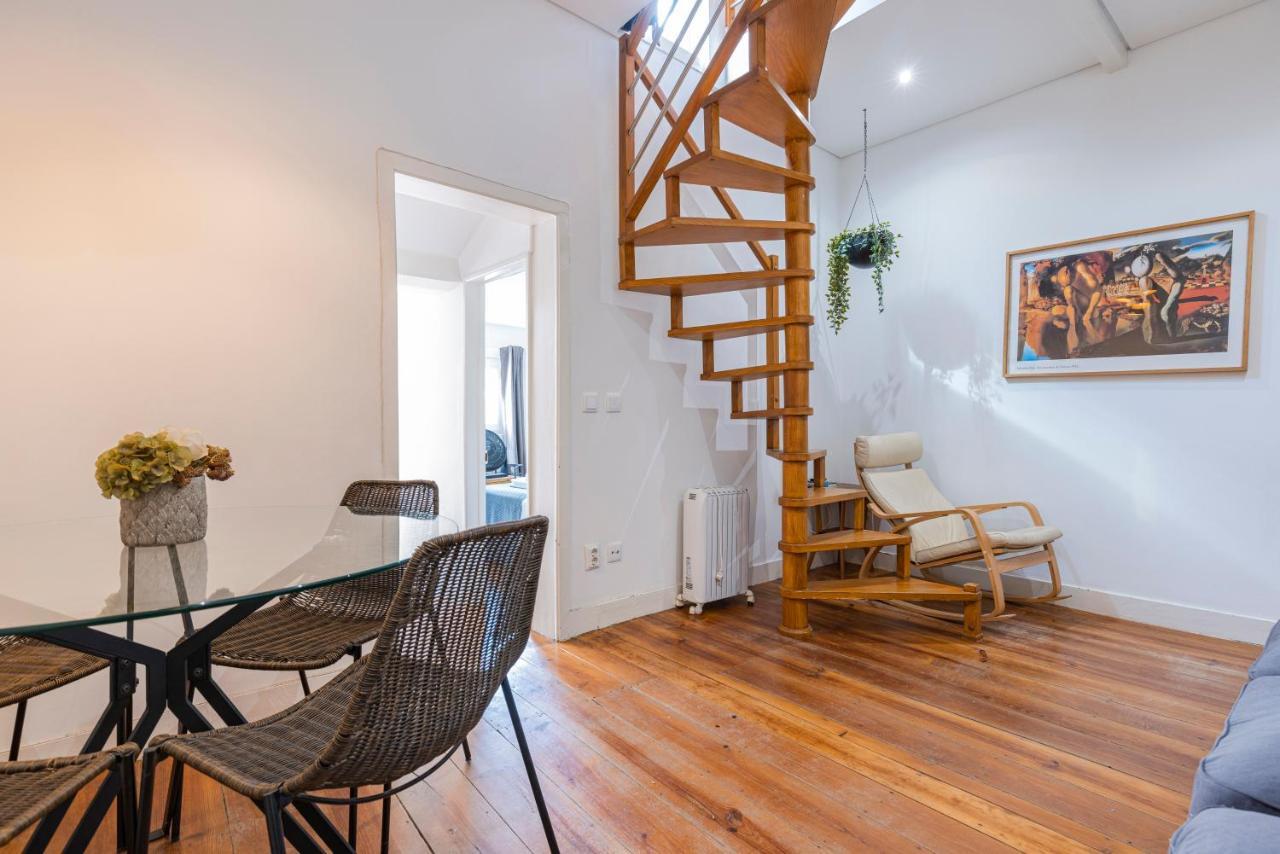 Alfama 2Bdr Duplex Apartment W/ Balcony By Lovelystay Lisboa Exterior foto